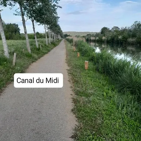 Entre Canal Et Garrigue 3* Roubia