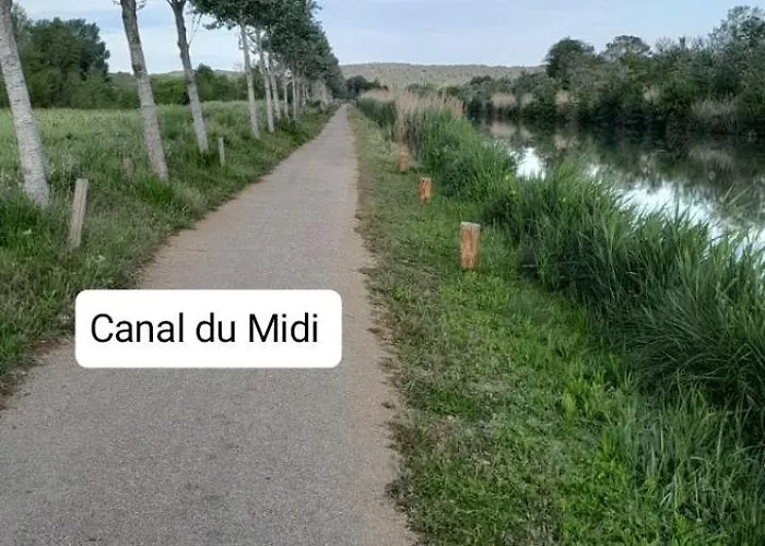Entre Canal Et Garrigue 3* Roubia